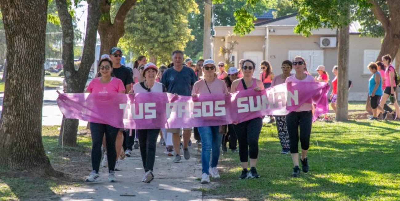 Cientos de familias se unieron a las actividades de concientización del Cáncer de Mama