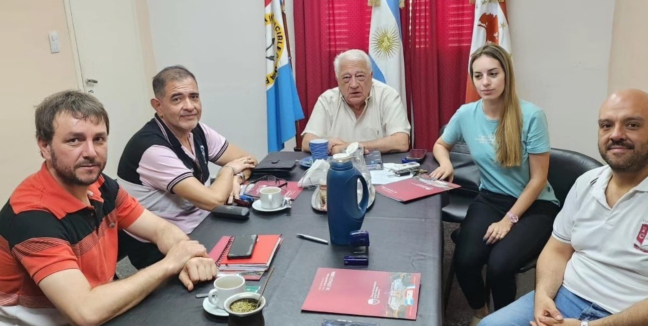 Sosa visitó establecimientos educativos del departamento Vera