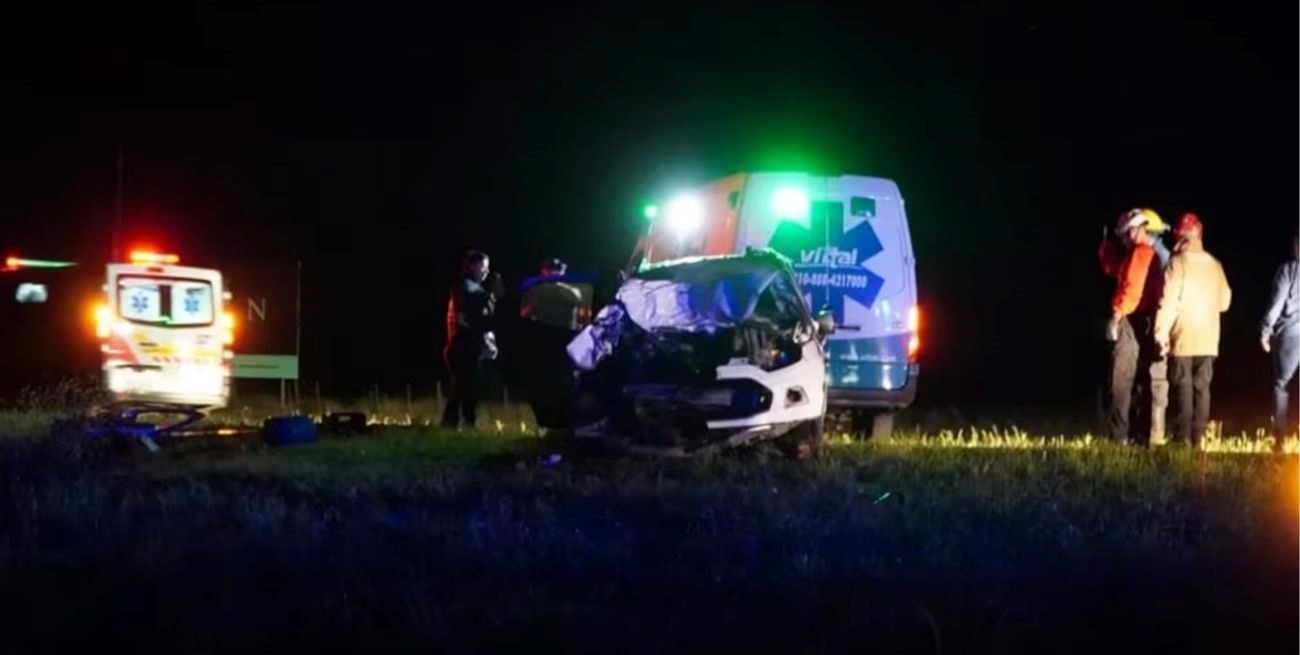 Córdoba: una familia chocó contra un colectivo murió una nena de 9 años