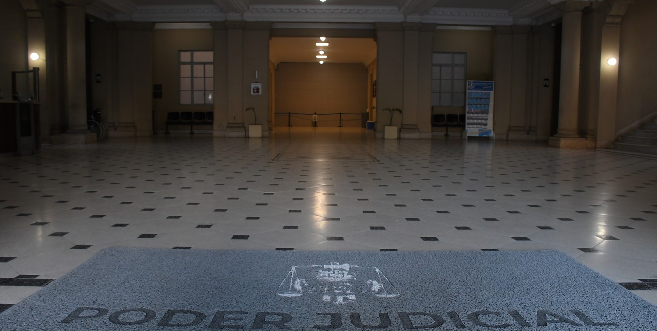 Condenaron a un hombre que integró dos bandas que cometían estafas inmobiliarias