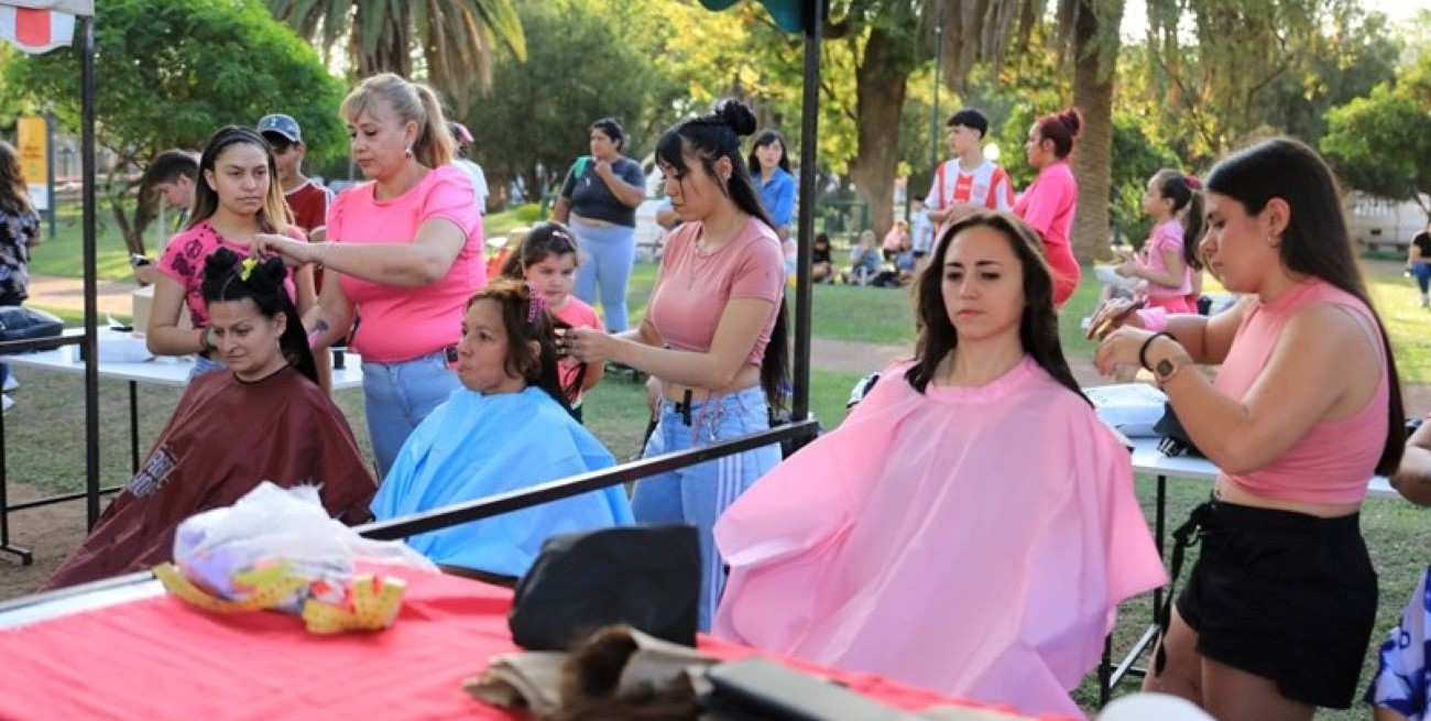 Octubre Rosa: donación de cabello, un acto de amor y compromiso en Rafaela