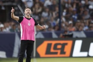 El Kily González, ex técnico de Unión, está cerca de dirigir al Inter Miami, que busca mejorar su rendimiento con Messi tras una serie de malos resultados. Foto: Demian Alday Estevez.