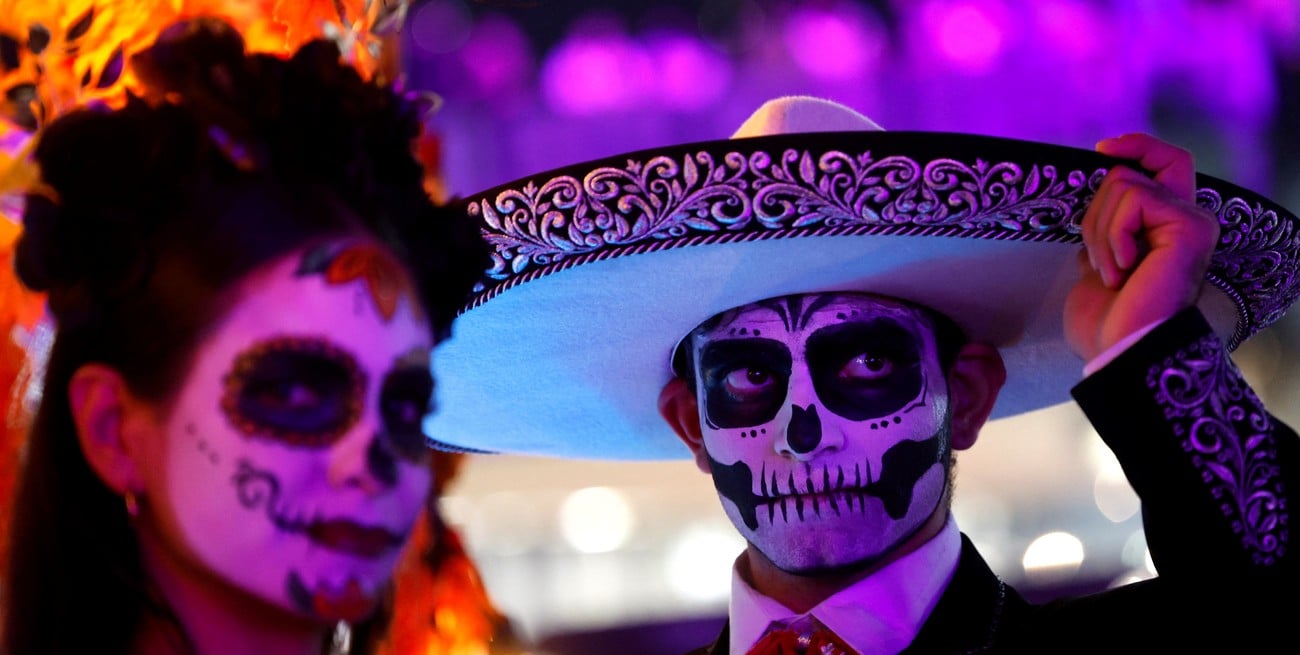 Color, respeto y legado: la historia de la celebración del Día de los Muertos