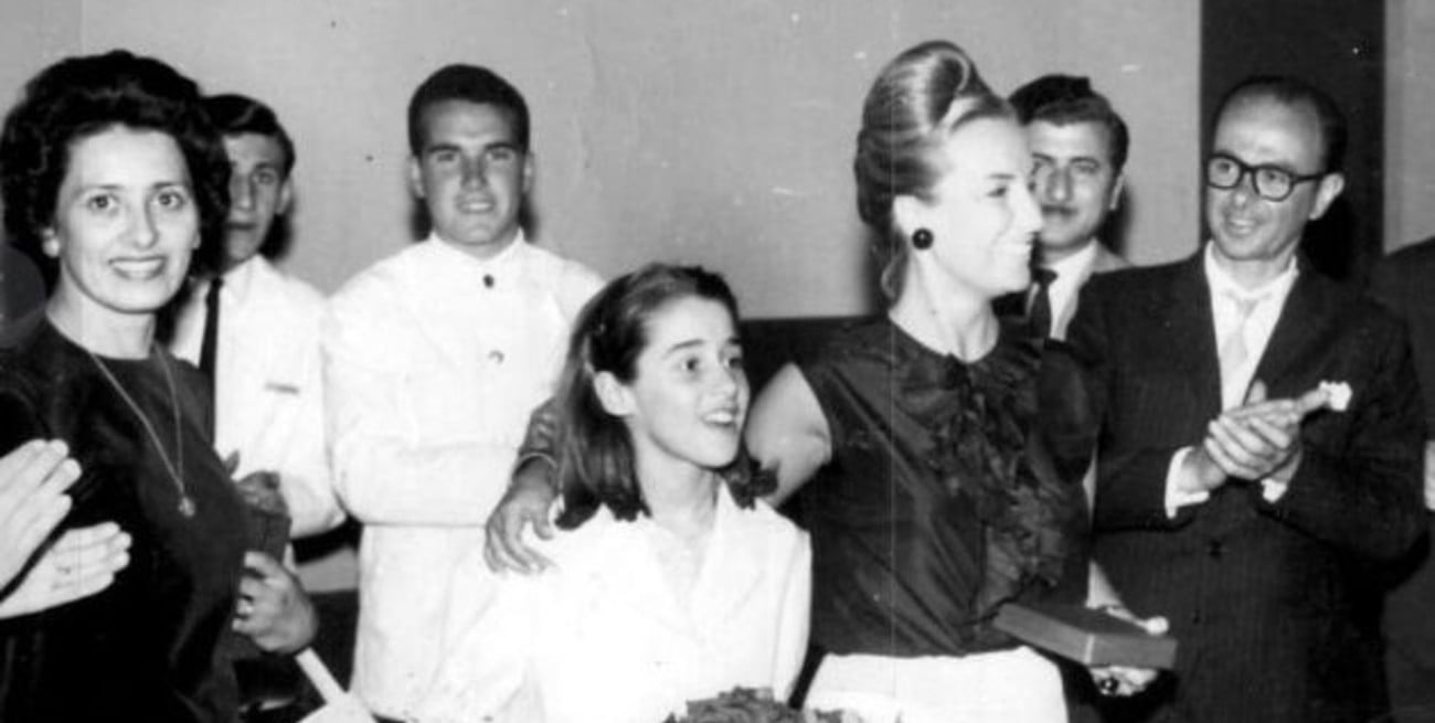 De Hilda a Ana: un histórico repaso por todas las Reinas Nacionales de la Frutilla