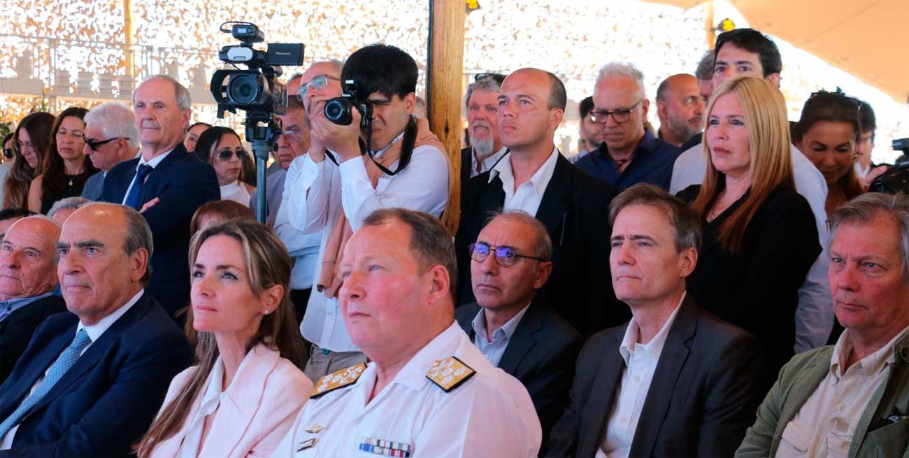 Francos estuvo en el sur de Santa Fe para inaugurar un puerto