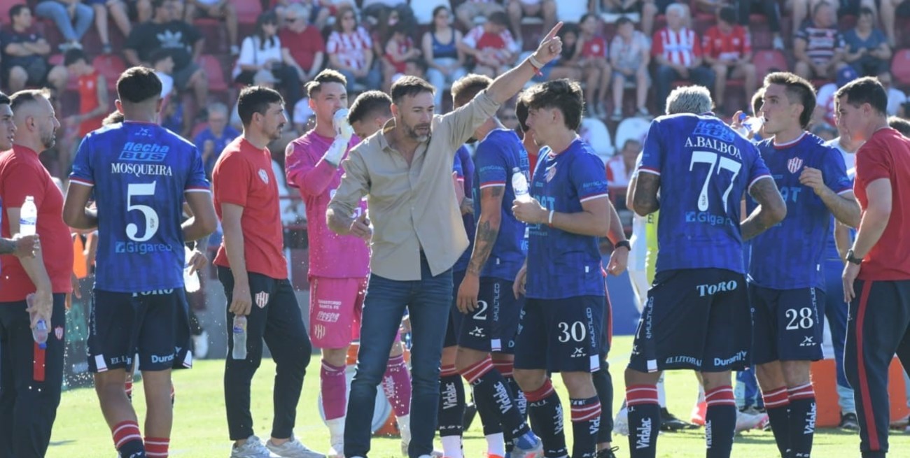 El "pelotero" tatengue con Dómina, Verde y Profini