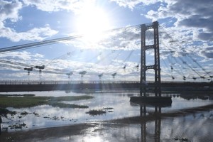 El acto central será el viernes 15 de noviembre. Dentro de la agenda de actividades, el sábado y domingo, la laguna Setúbal será el escenario del Gran Premio de Motonáutica. Foto: Flavio Raina