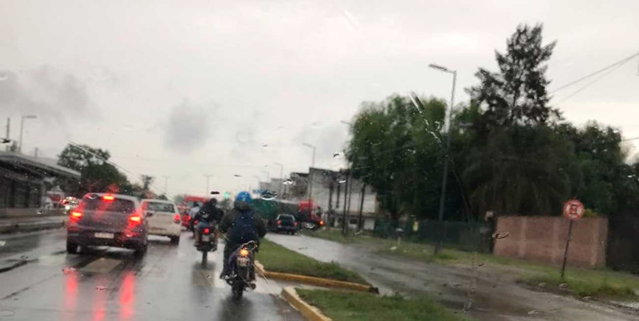 Un choque al norte de Av. Blas Parera obligó a desviar el tránsito