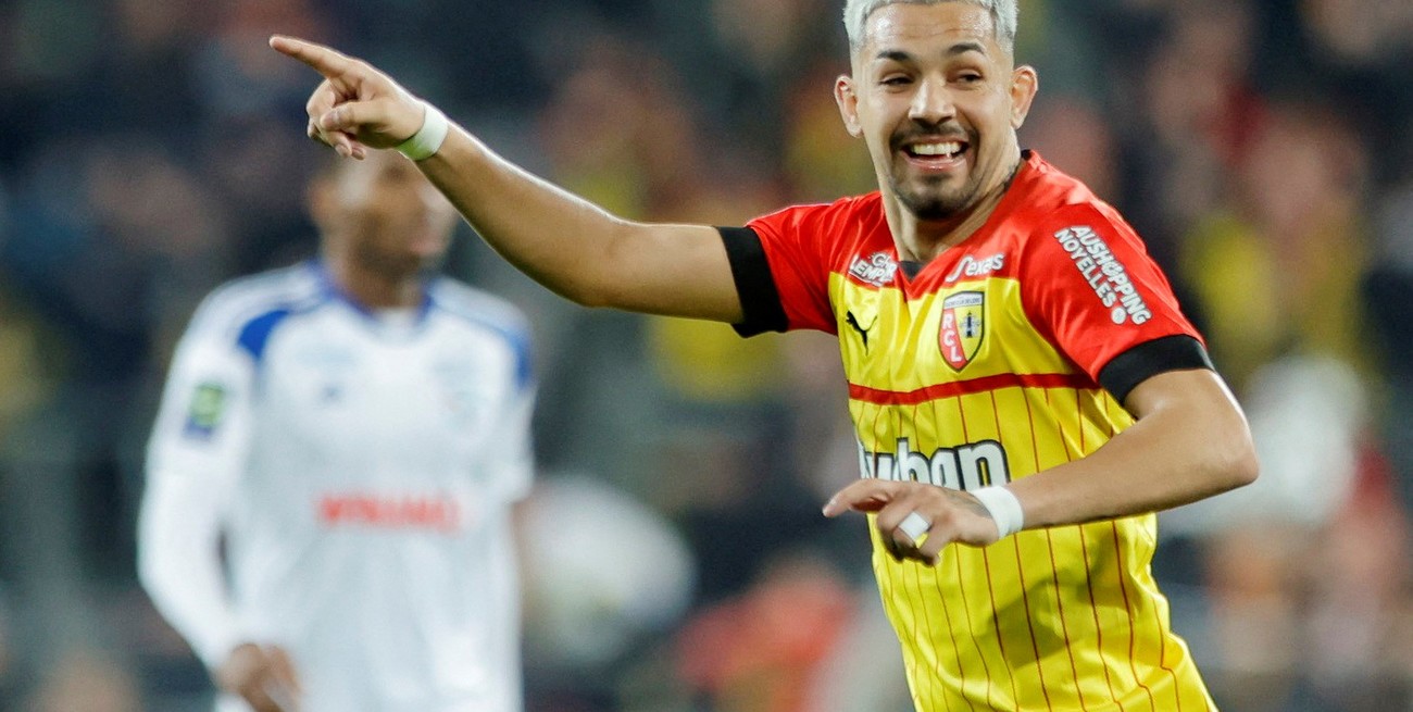 Lisandro Martínez es baja en la Selección Argentina y será reemplazado por Facundo Medina