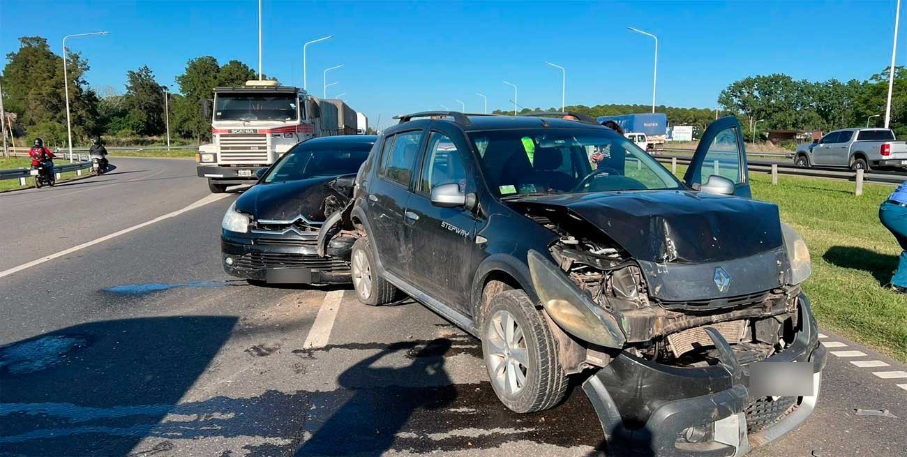 Un choque en la autopista Santa Fe - Rosario provocó demoras en el ingreso a la ciudad capital