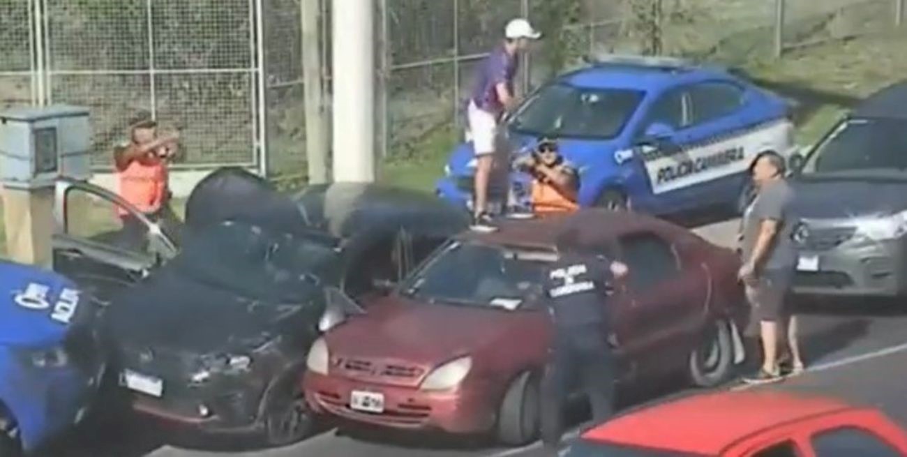 Video: insólita huida de un delincuente tras robar un auto en Villa Carlos Paz