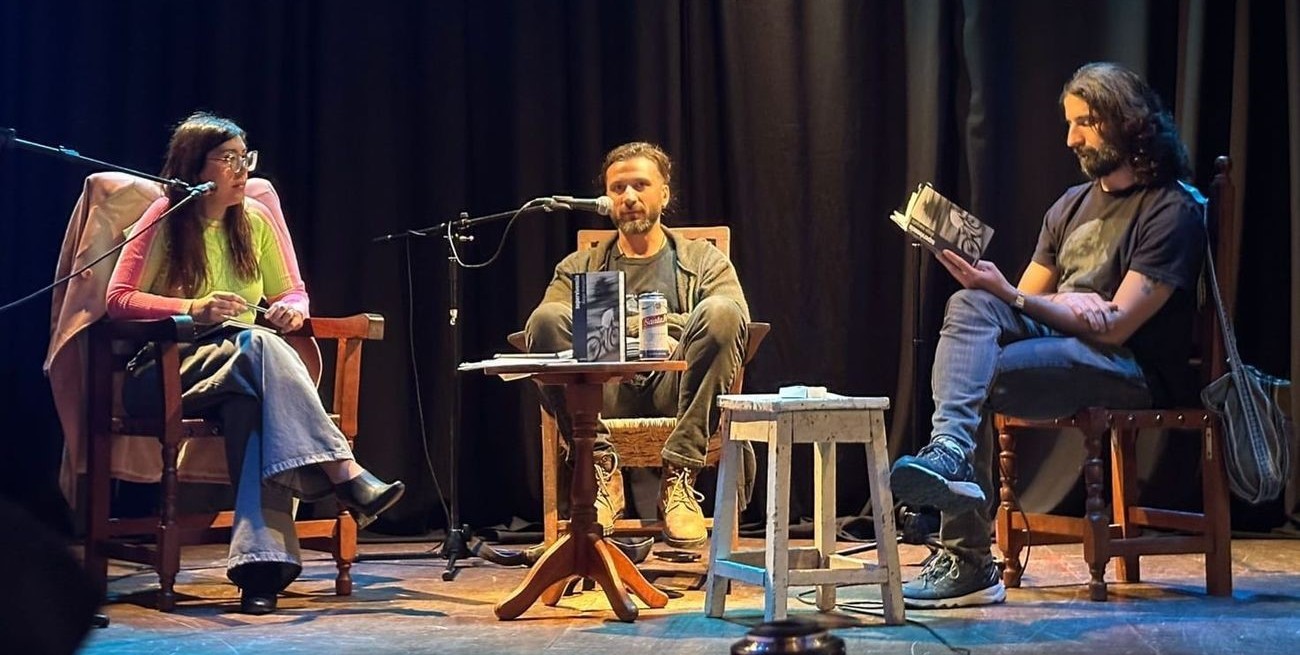 Un poemario que desafía mandatos y dibuja caminos