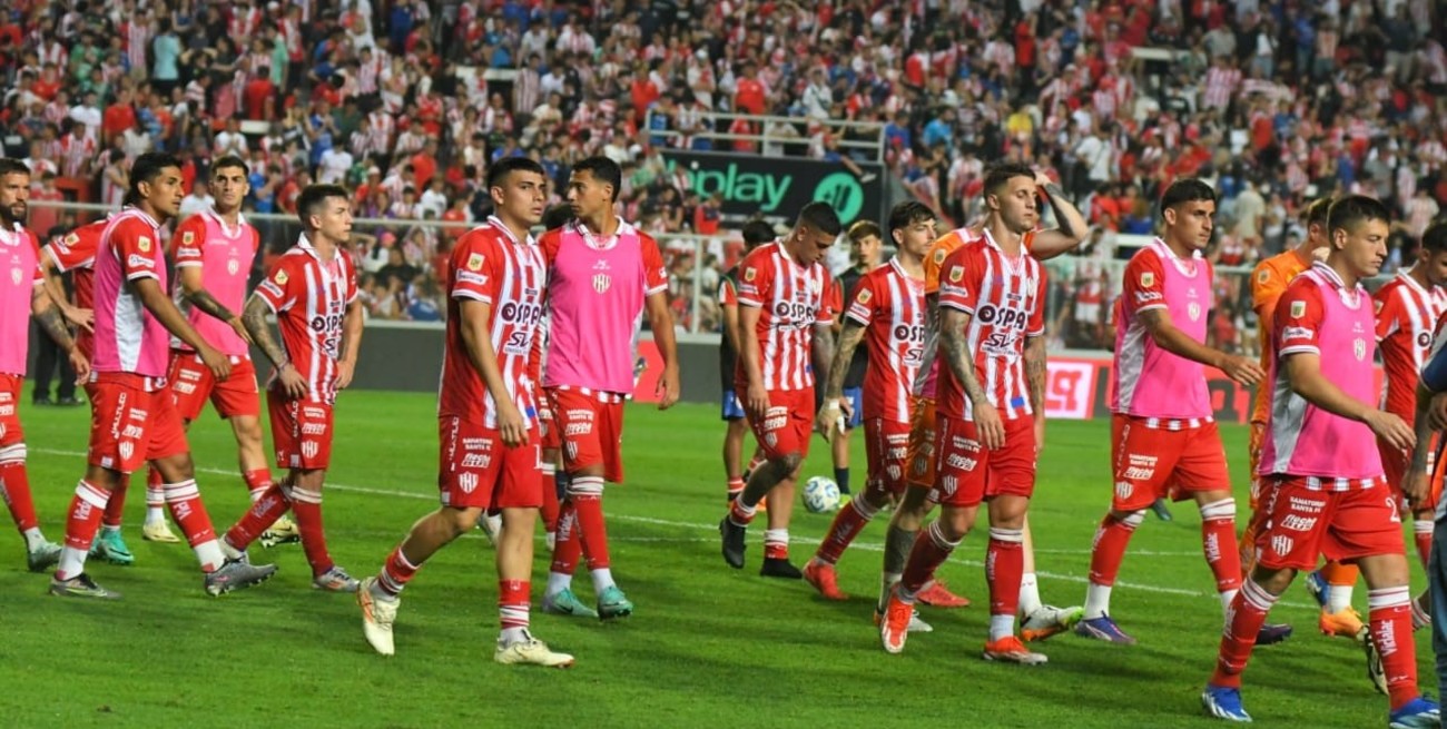 El gol de vestuario de Unión hizo enojar a la "T" que ganó 3-2 y sueña 