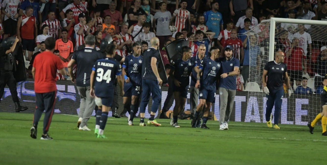 Tarragona, hincha de Unión: "Botta siempre festeja así...es para su hija"