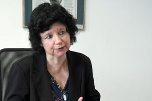 Con una agenda basada en la defensa de la propiedad privada, la igualdad tributaria y la mejora de servicios esenciales, la legisladora busca ofrecer al agro santafesino un respiro ante lo que considera un sistema abusivo