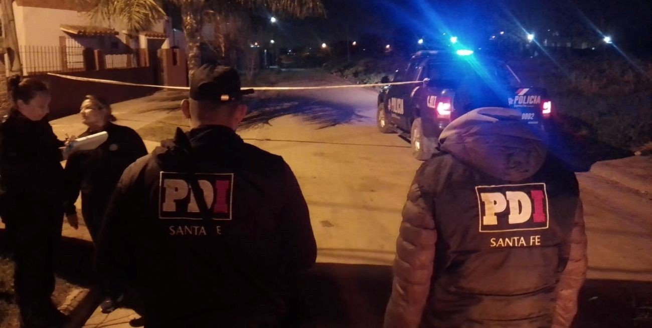 Salvaje ataque a puñaladas de una mujer contra su padre