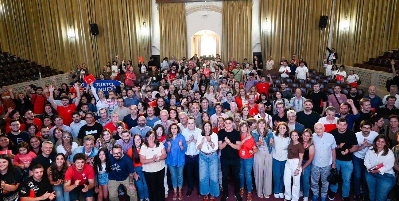 Congreso PS: "Vamos a trabajar sin descanso para que santa fe tenga la constitución más moderna de Argentina"