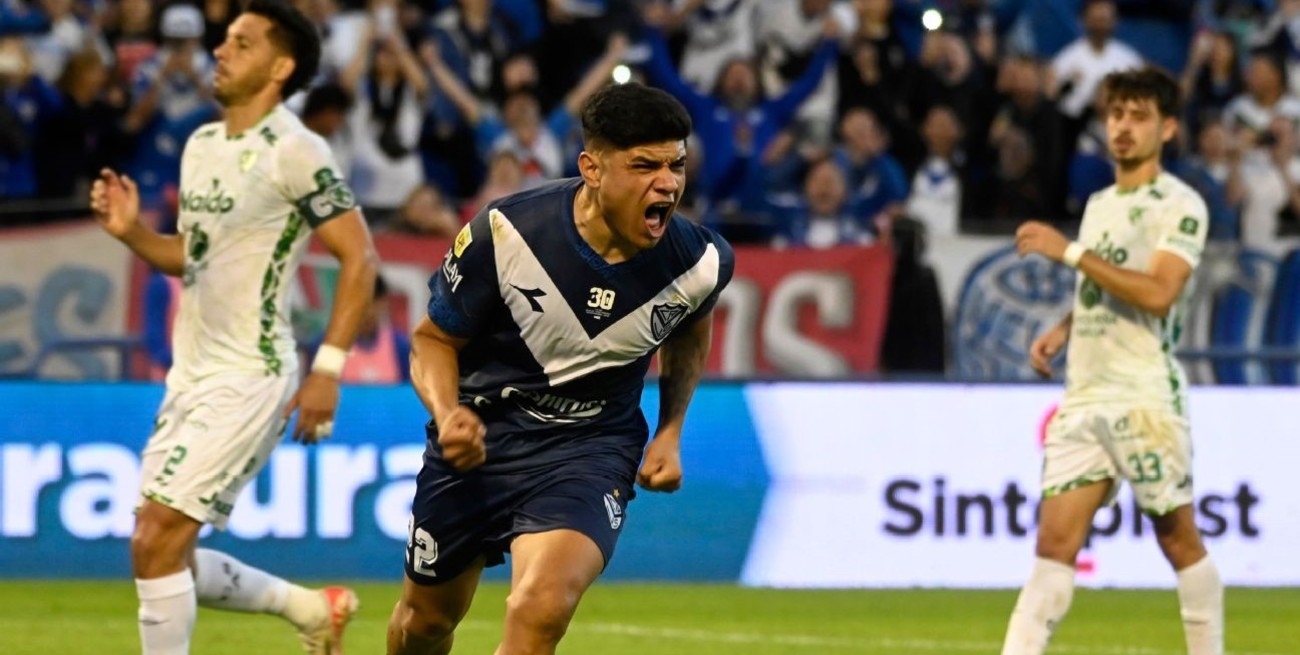 Vélez dio un nuevo paso hacia el título