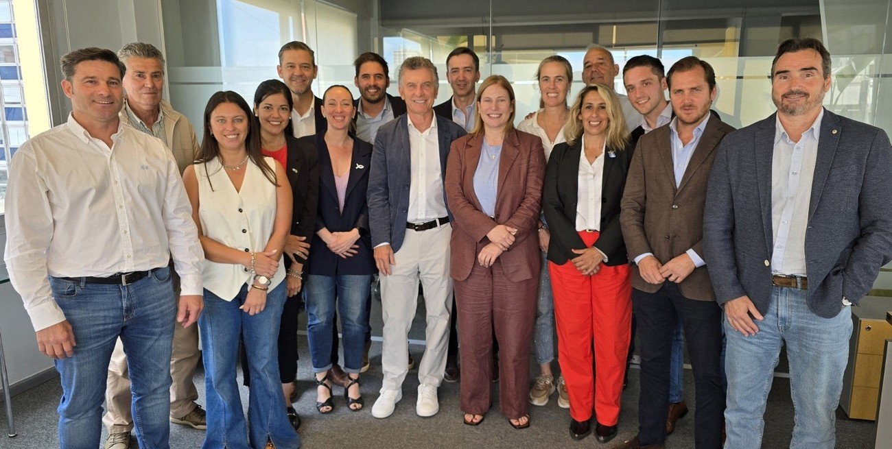 Macri con santafesinos