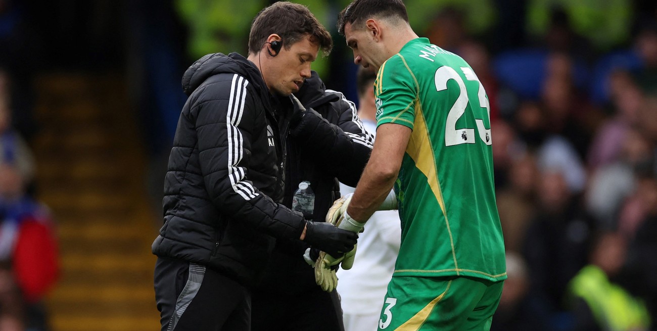 Malas noticias para el "Dibu" Martínez: confirmaron la lesión del arquero argentino