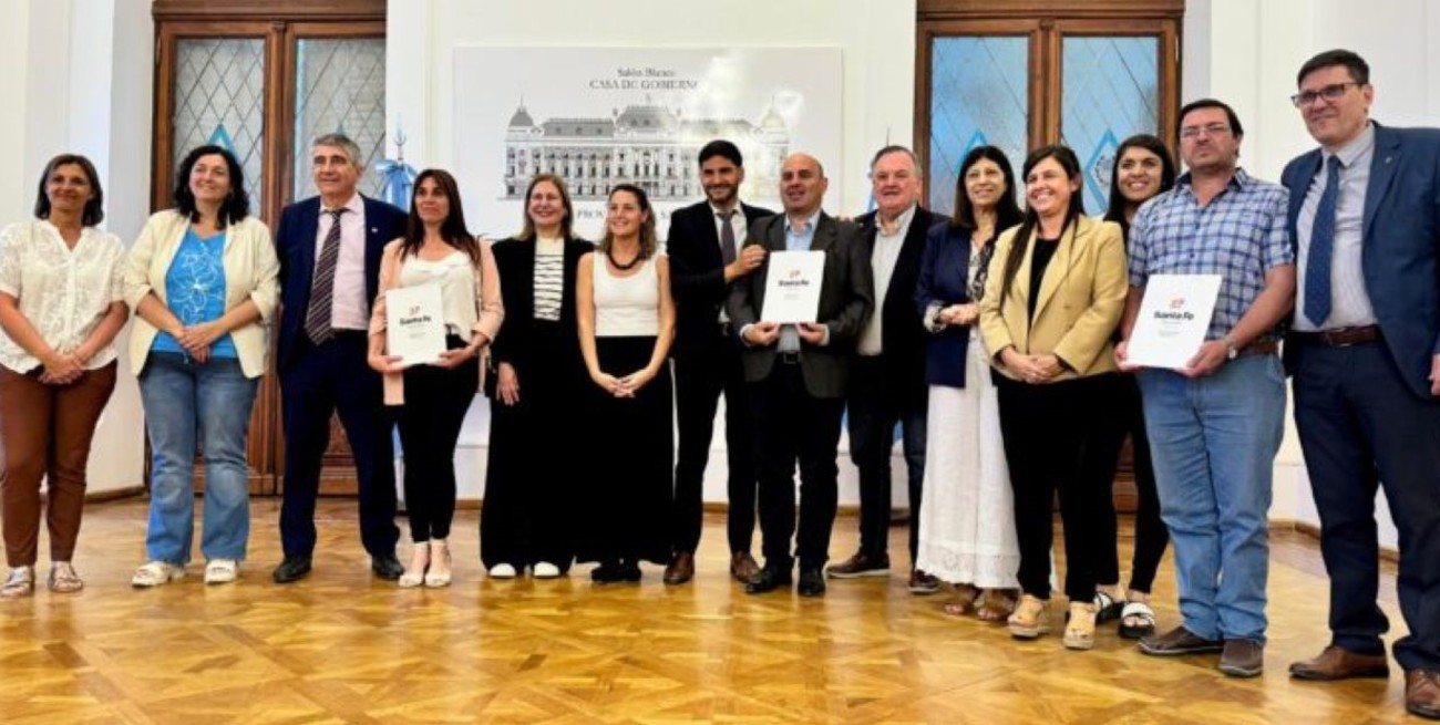 Anunciaron la construcción de nuevas aulas en escuelas de Esperanza