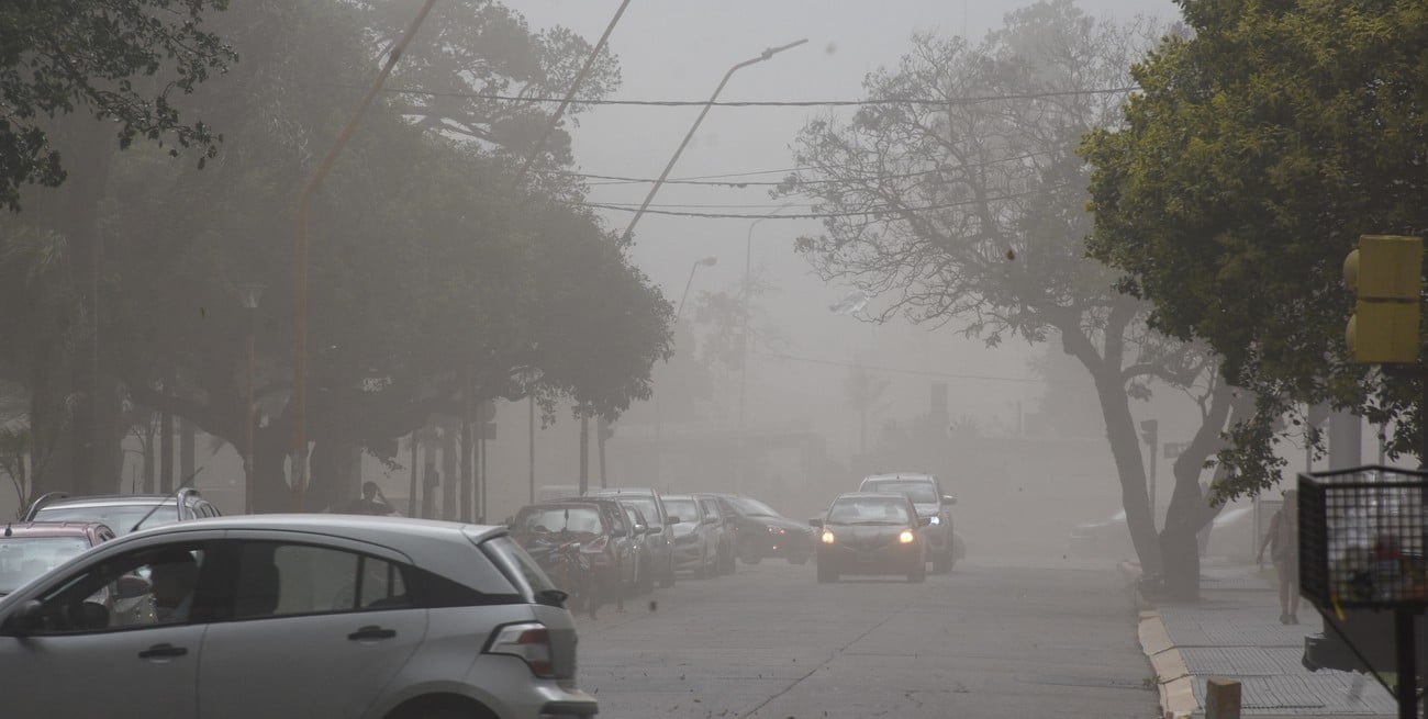 Alerta por tormentas y posible caída de granizo en dos provincias de Argentina
