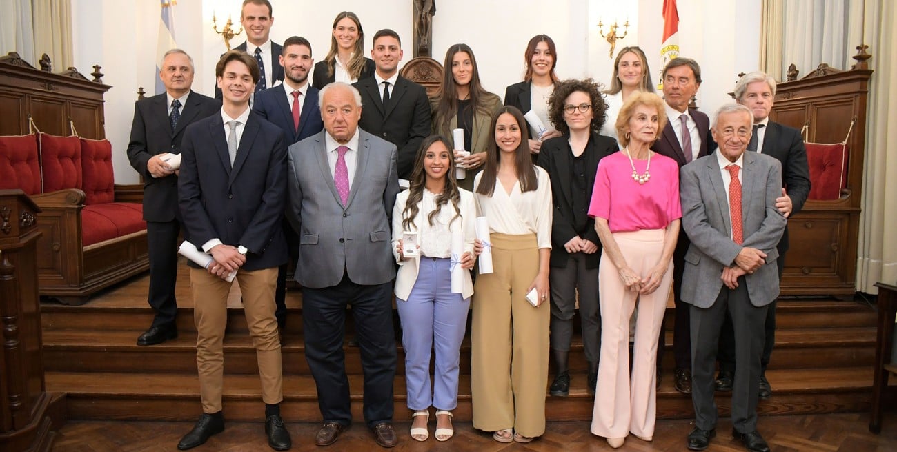 La Corte distinguió a los mejores promedios en carreras de abogacía