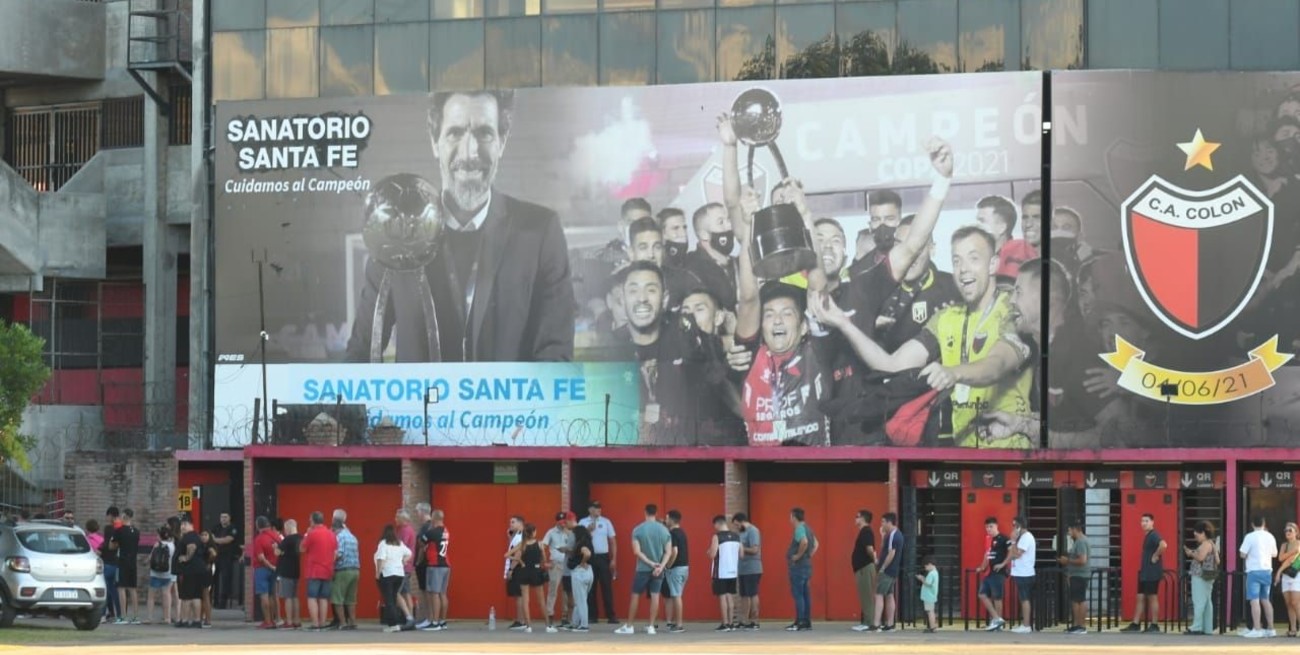 Colón: en una asamblea "caliente", se aprobaron Memoria y Balance