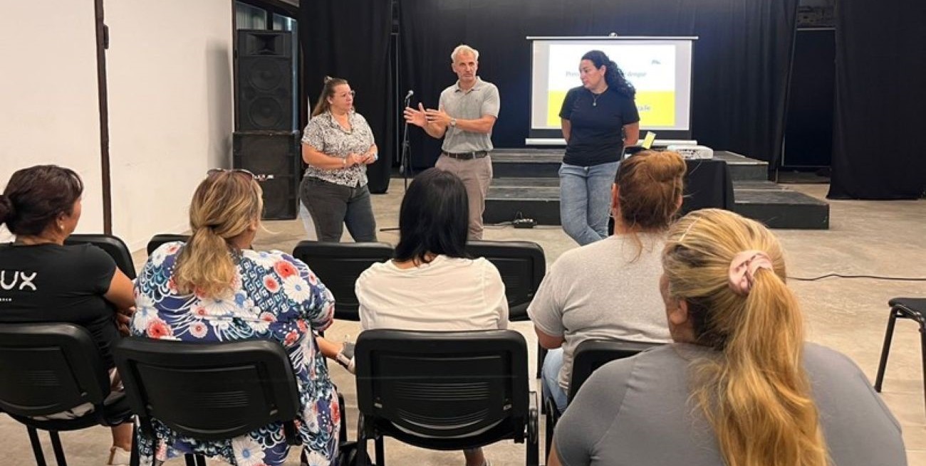 Trabajo articulado para potenciar la separación de residuos y prevenir el dengue en Rafaela