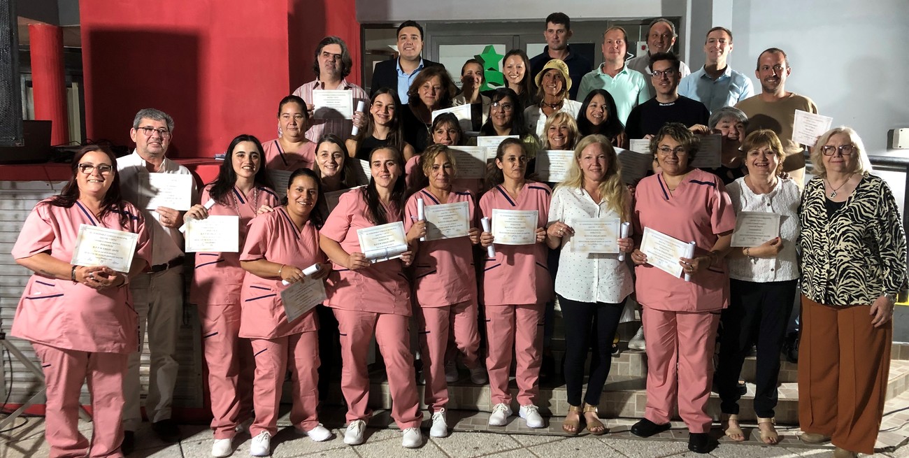 El Concejo de Sastre distinguió a instituciones y personalidades destacadas del año
