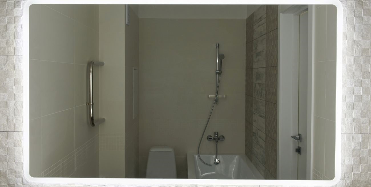 Evita que tus espejos se empañen con estos trucos caseros 
