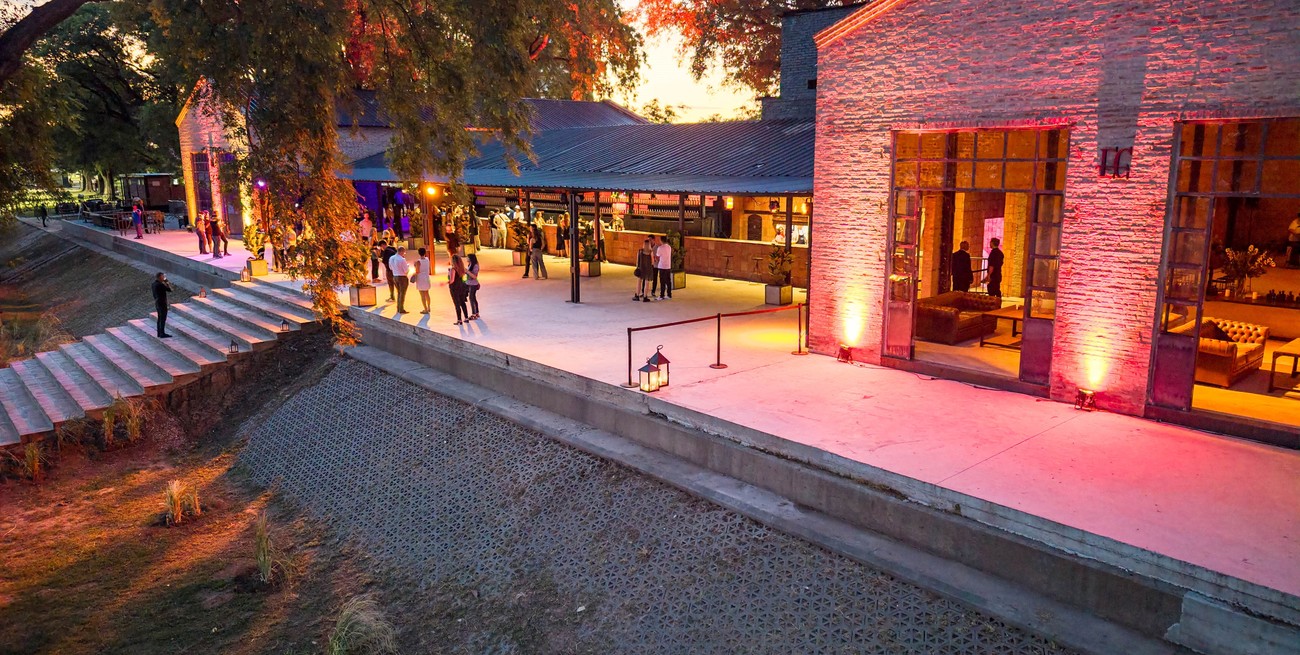 El Carmen Art Center: nuevo espacio para las canciones de siempre