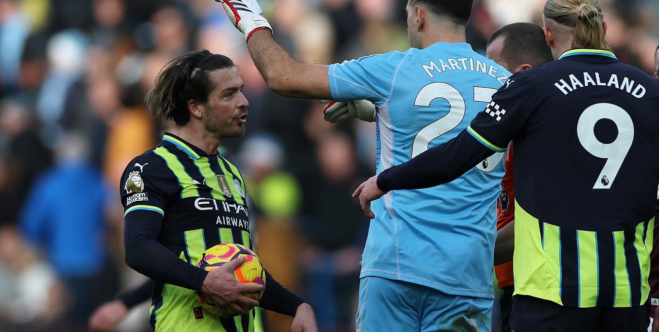 Con una destacada actuación de Emiliano Martínez, Aston Villa le ganó al Manchester City 2 a 1