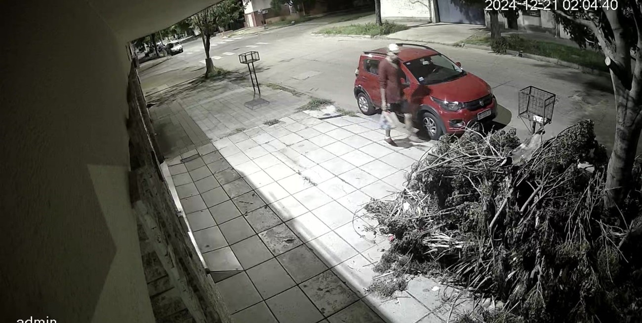 Video: un acto imprudente pudo terminar en tragedia en barrio Roma