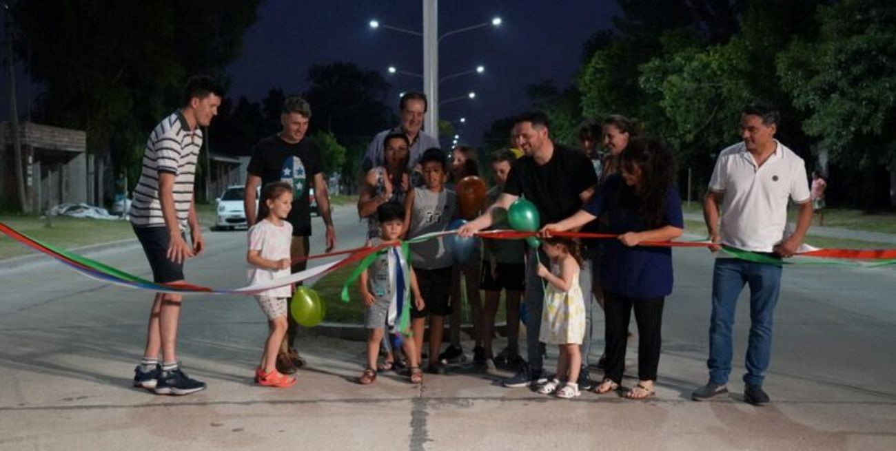 Avellaneda pavimentó e iluminó un bulevar troncal clave para la ciudad