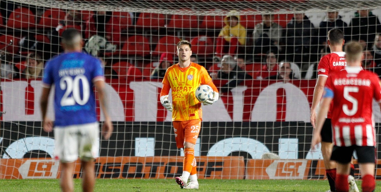 Hay arquero por cuatro años: Unión compró el 65 por ciento de Cardozo