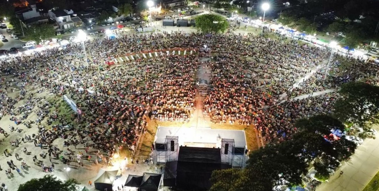 Una marea de gente convirtió al Festival del "Jaaukanigás" en un evento inolvidable