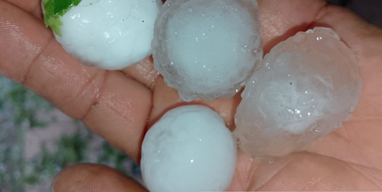 Fuerte tormenta en San Rafael, Mendoza: granizo, techos volados y cortes de servicios