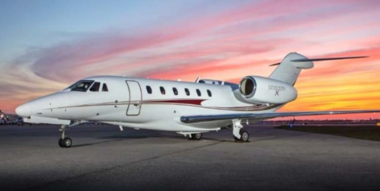 Un avión con 10 personas desapareció en el noreste de Colombia