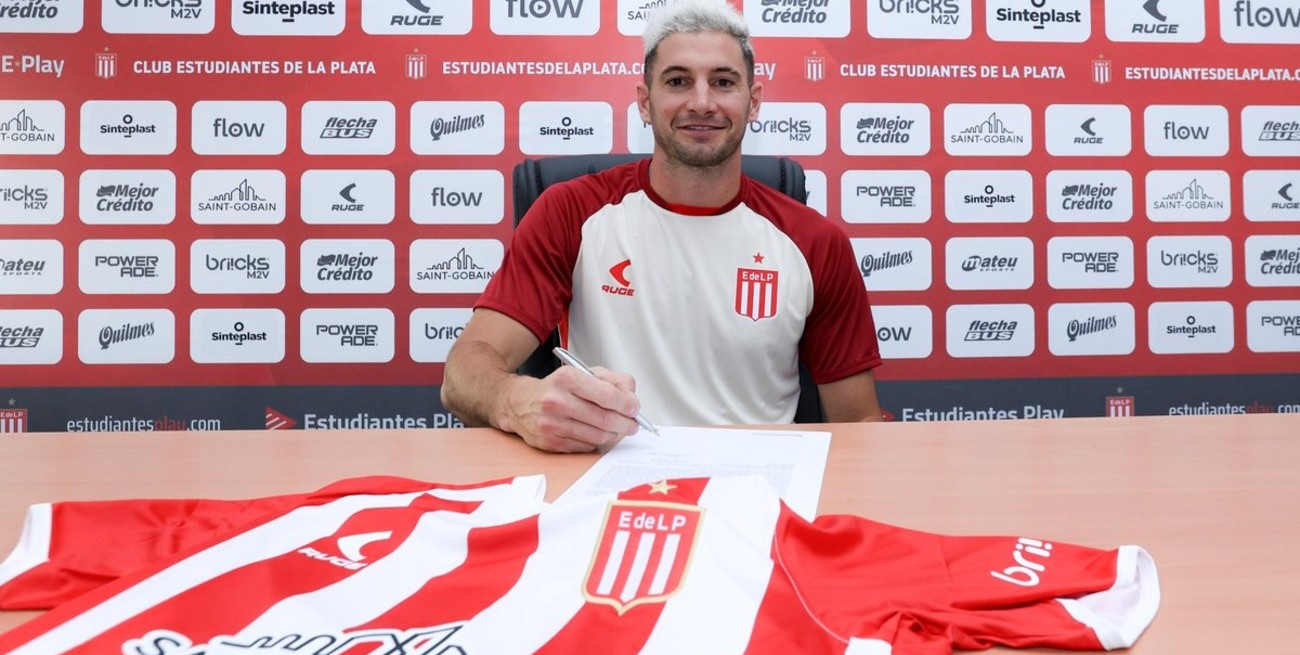 El ex Colón Lucas Alario vuelve al fútbol argentino 