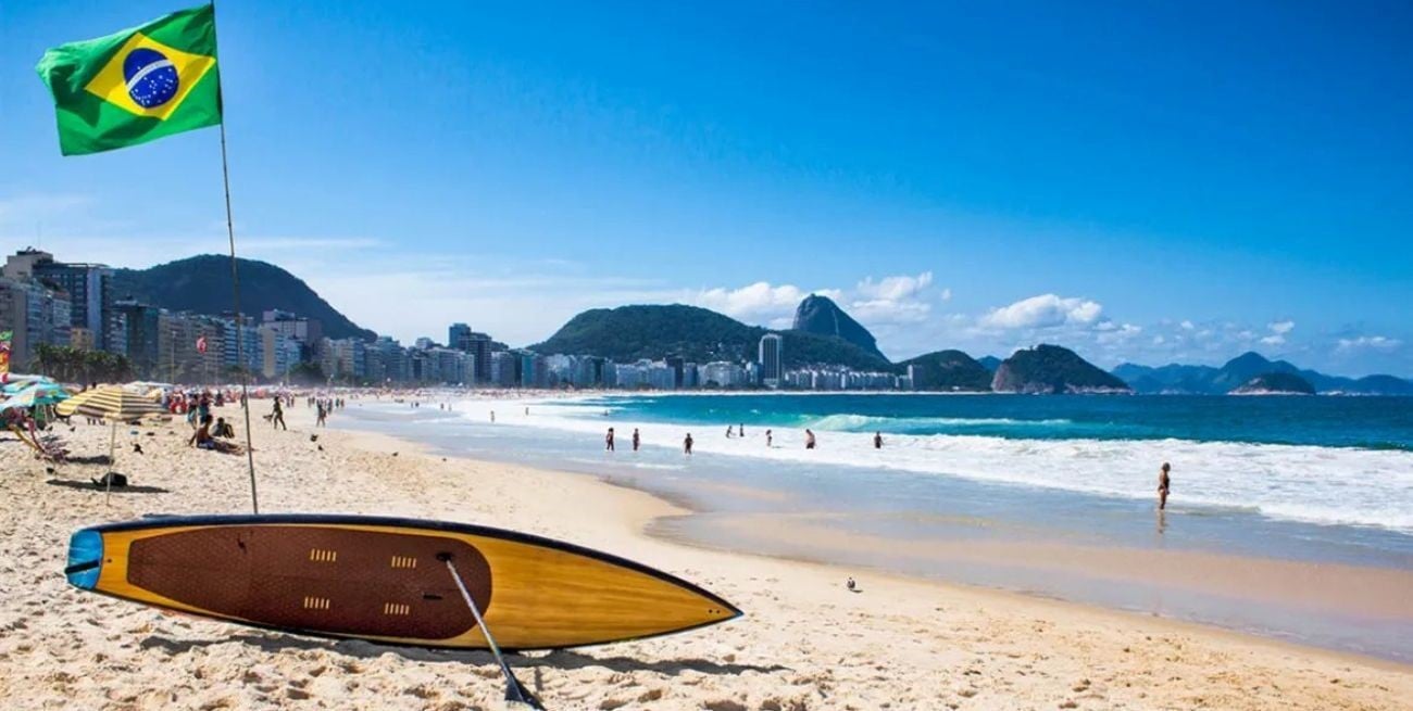 Recomendaciones para quienes viajen a Brasil respecto al consumo de agua y alimentos