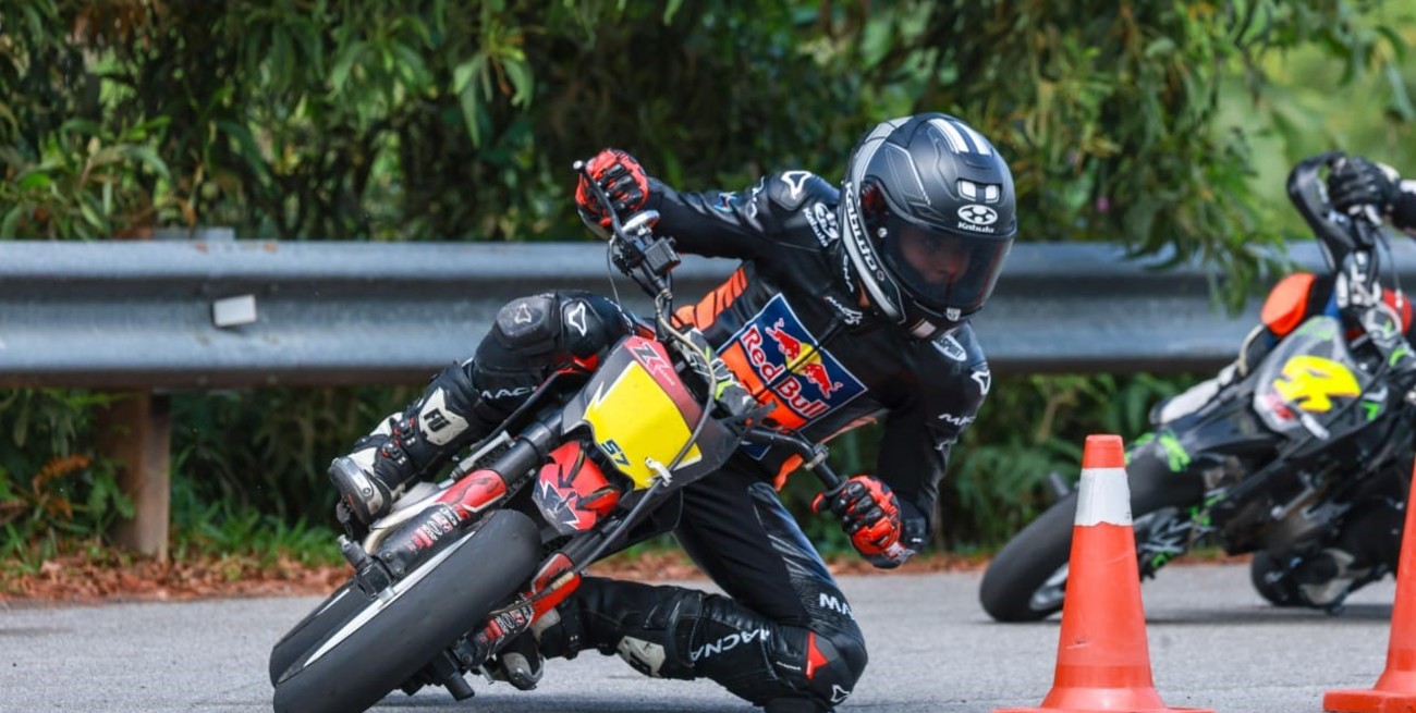 Valentín Perrone, el piloto hispano-argentino que competirá en Moto3 con el equipo Red Bull 
