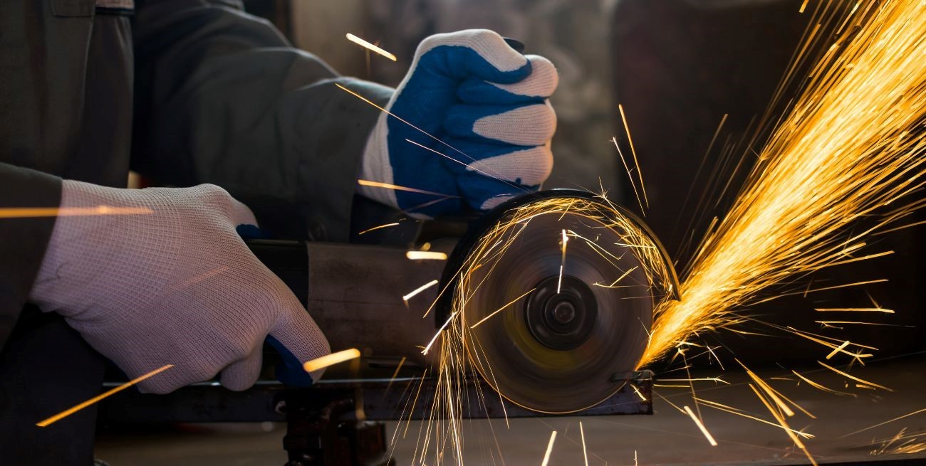 La actividad metalúrgica se retrajo el 12,1% en 2024