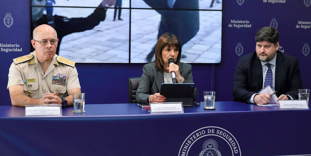 El gobierno detuvo a "un terrorista convertido al Islam que reclutaba jóvenes en Argentina"