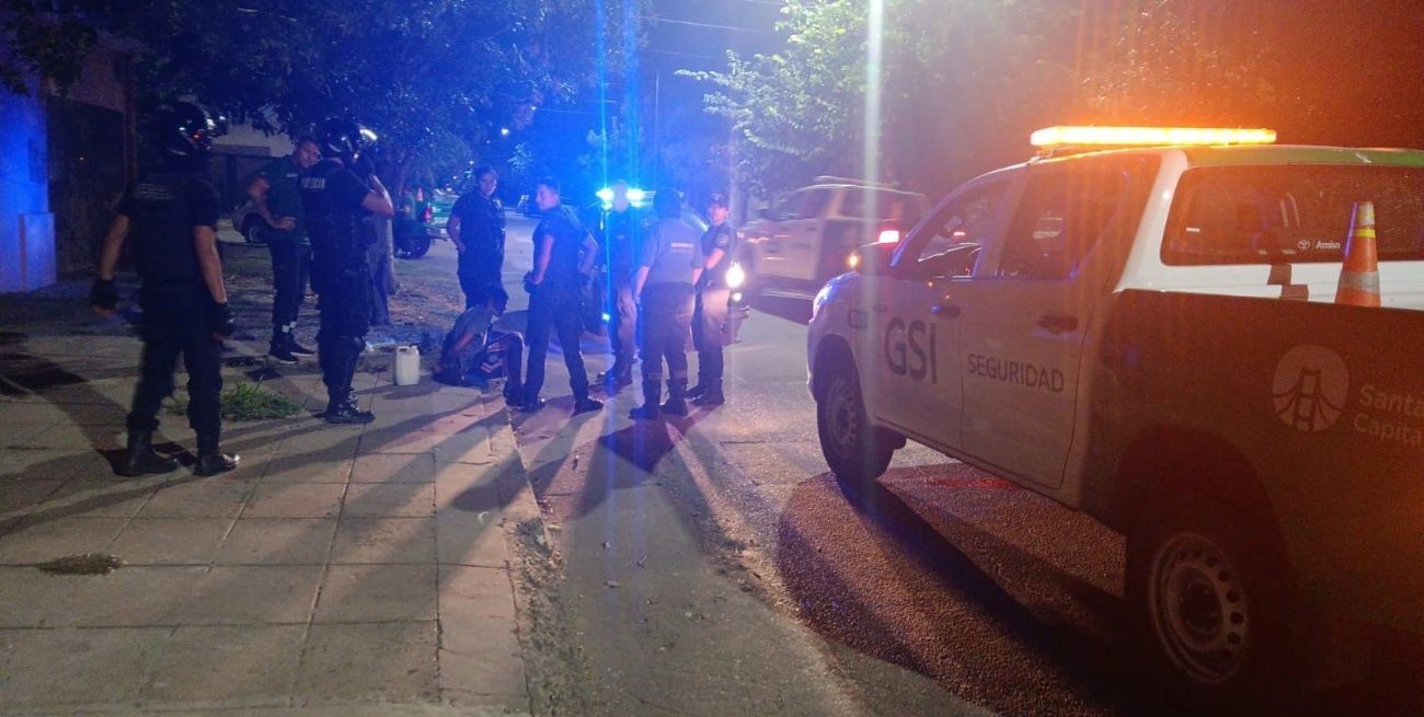 En barrio Roma: efectivos de la GSI junto al binomio policial frustraron un robo