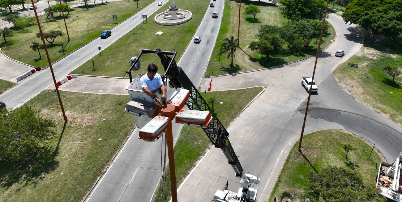 Ruta 168: el barrio La Guardia de Santa Fe tendrá luz en la primera semana de marzo