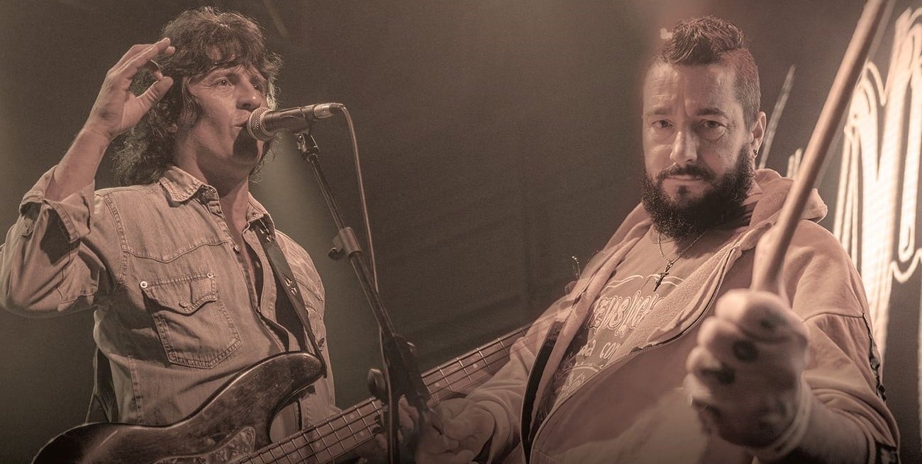 Un festival solidario con los clásicos de Viejas Locas
