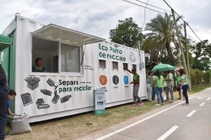Los Ecopuntos, los lugares donde dejar el aceite usado.