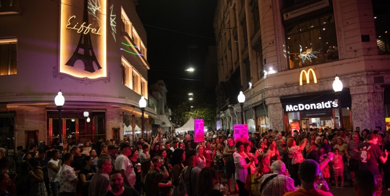 Rosario: el programa "Noche en mi Barrio" llega a Fisherton y Tiro Suizo