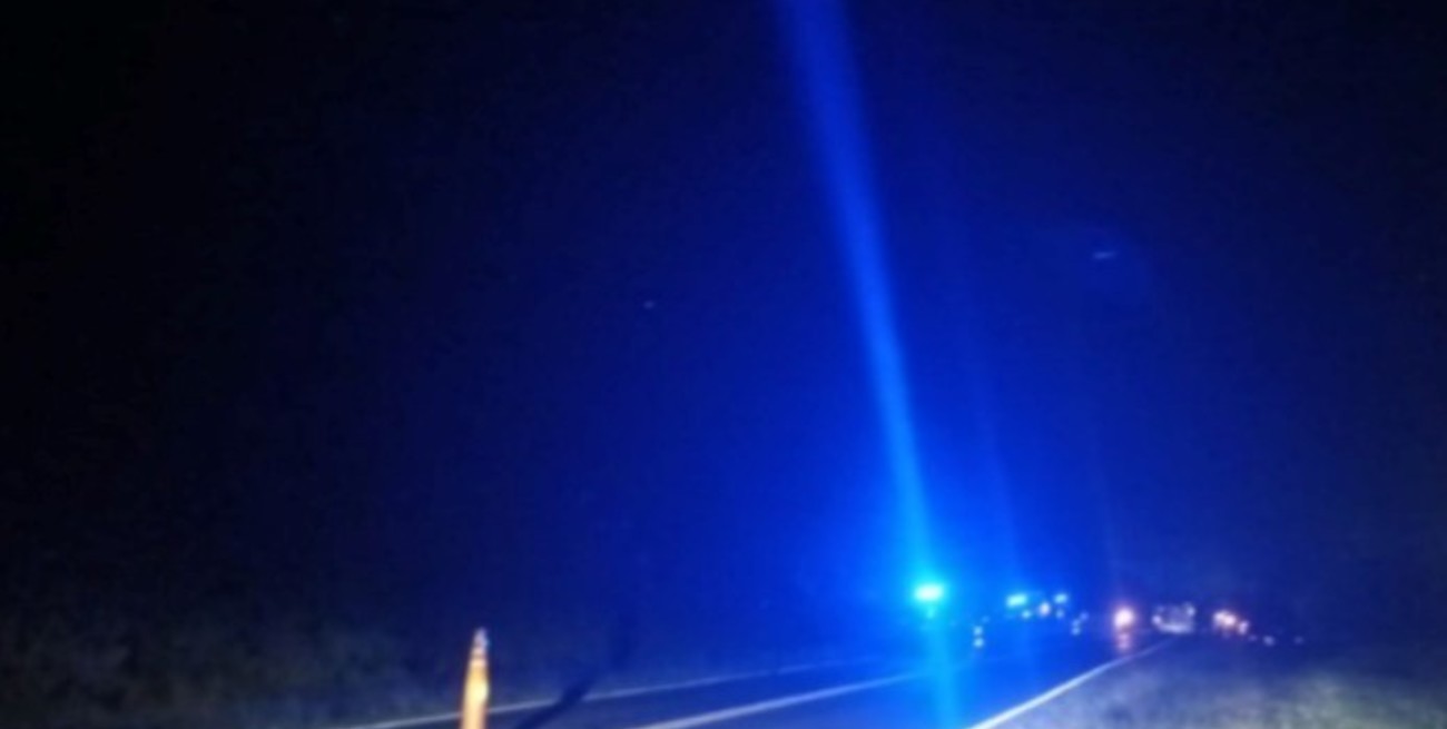 Le pegaron dos balazos en el parabrisas del camión